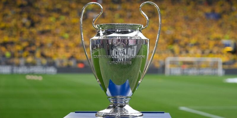 Chiếc cúp tai voi danh giá của Champions League